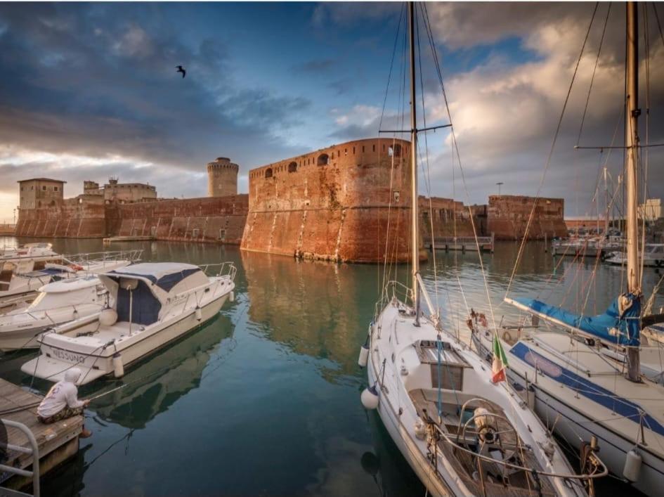 Apartmán Onda Di Porta A Mare Livorno Exteriér fotografie